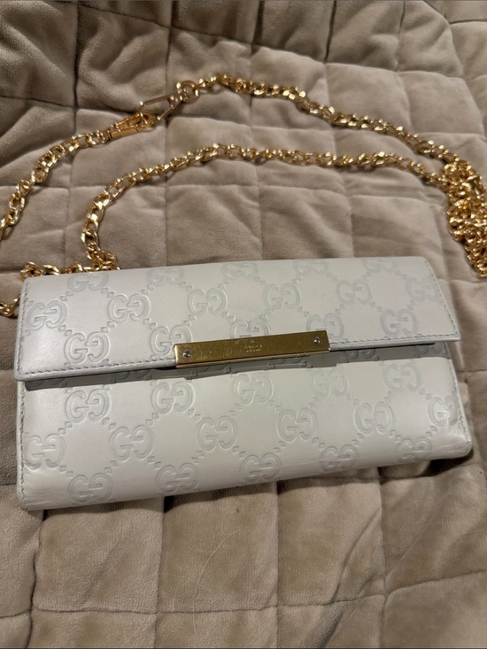 Gucci Handbags - Gucci Cream Leather Wallet GG